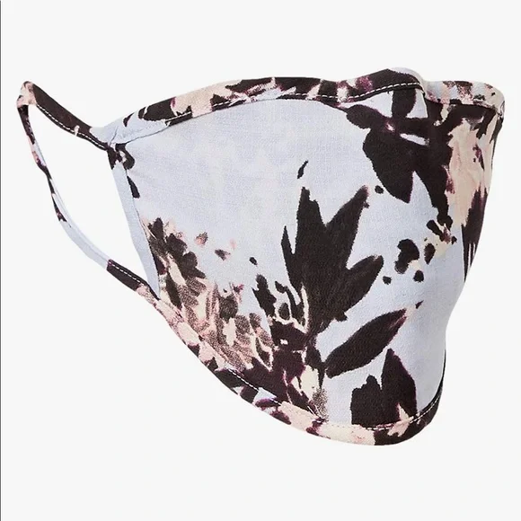 Taylor - Picture 3 of 6